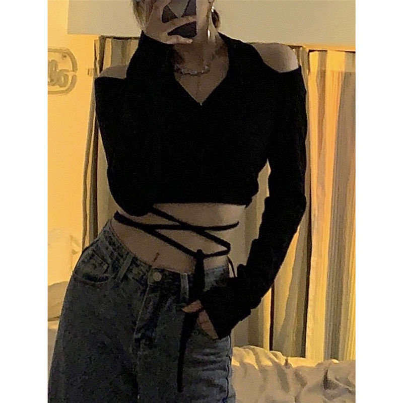 Áo croptop COZOKC tay dài trễ vai thiết kế ôm sát tôn dáng