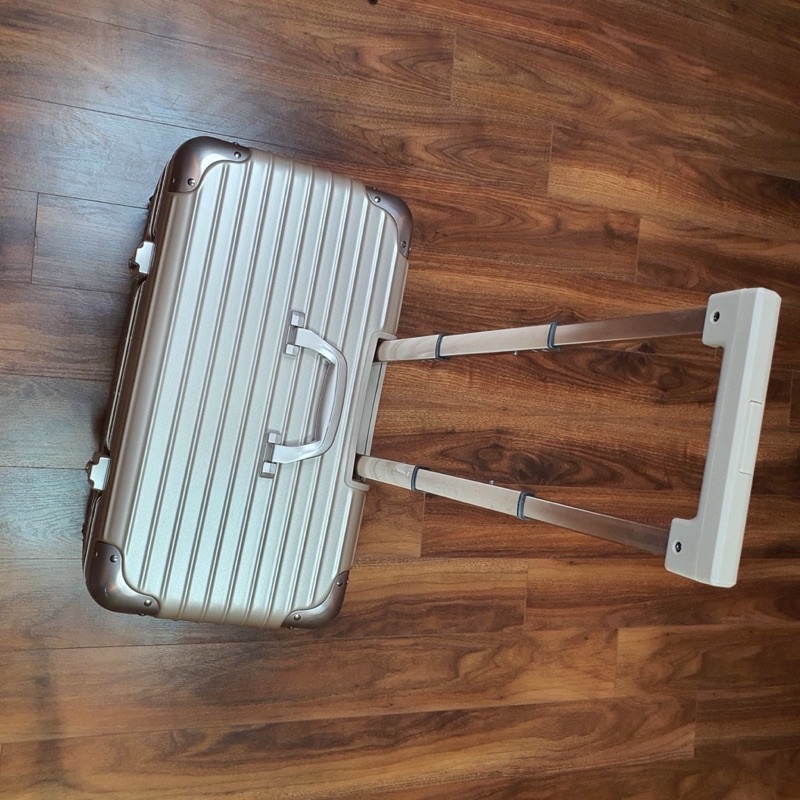 Máy triệt lông vali laser diode 808nm công nghệ mới nhất hiện nay