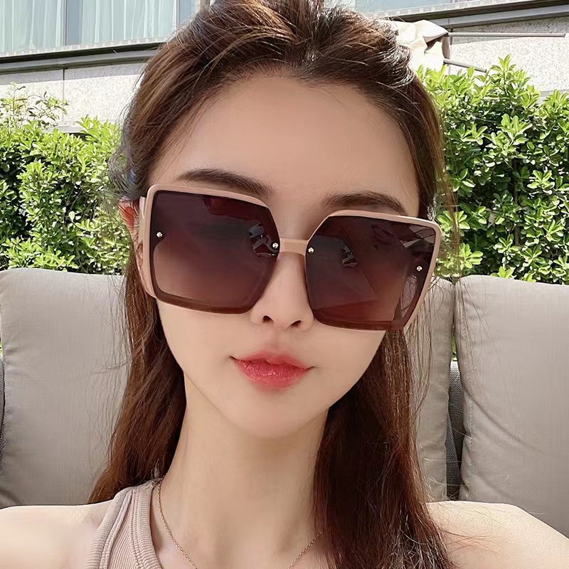 Kính Mát Gọng Vuông Màu Kẹo Phong Cách Thời Trang Hàn Quốc