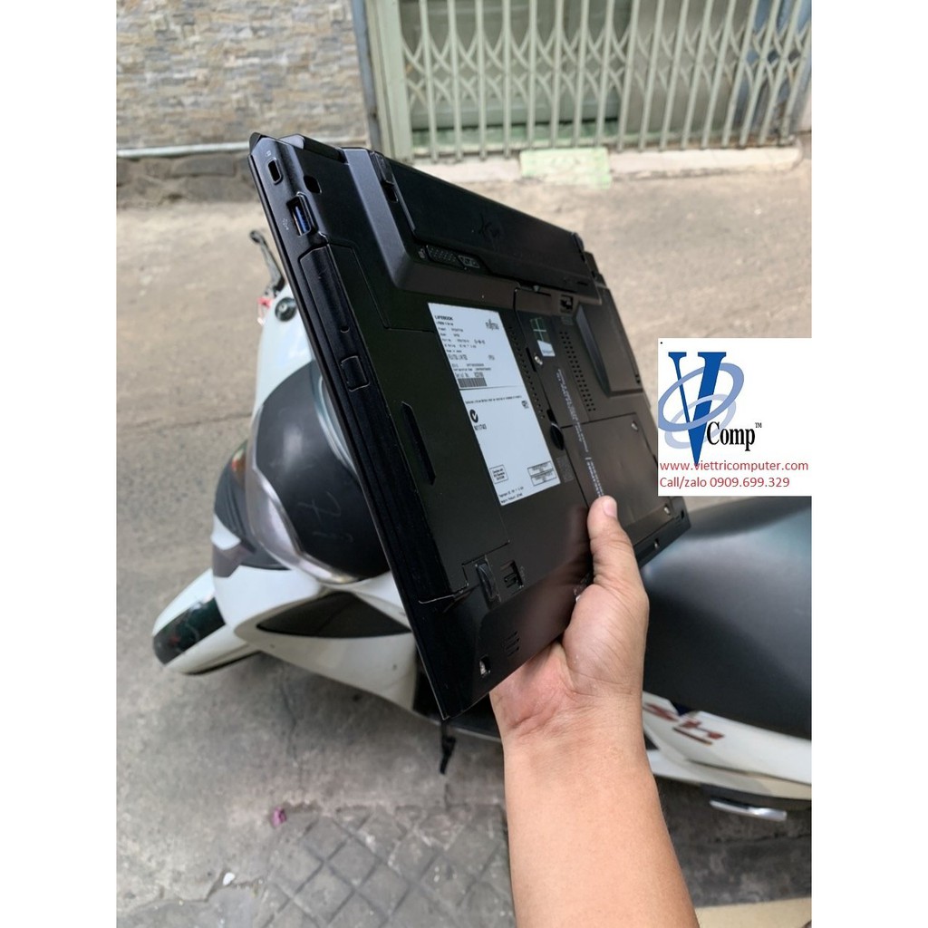Laptop Fujitsu Lifebook SH782 Core I7 /8G/SSD 240G/ 13.3″, nhập từ Nhật, siêu nhẹ, mỏng.Tặng chuột & túi chống sốc | BigBuy360 - bigbuy360.vn