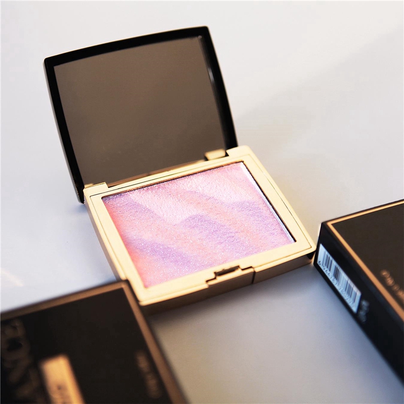 [Hàng mới về] Phấn bắt sáng màu lung linh tạo hiệu ứng căng bóng cho da