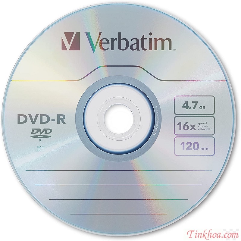 Lốc 25 đĩa trắng DVD-R Verbatim màu trắng.