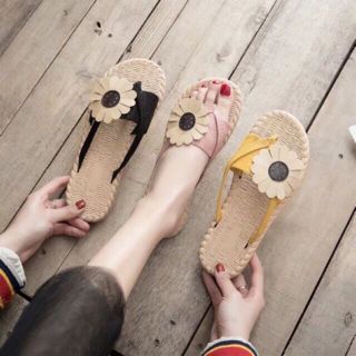 Dép giả cói hoa cúc