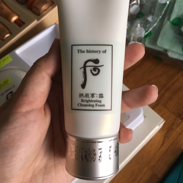 Sữa rửa mặt whoo 100ml tách sét