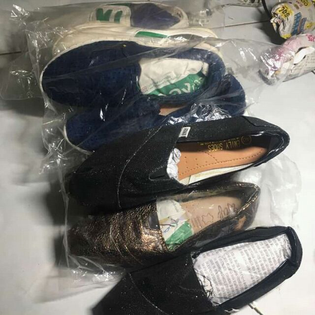 Giầy si Mai Hà Anh 200k