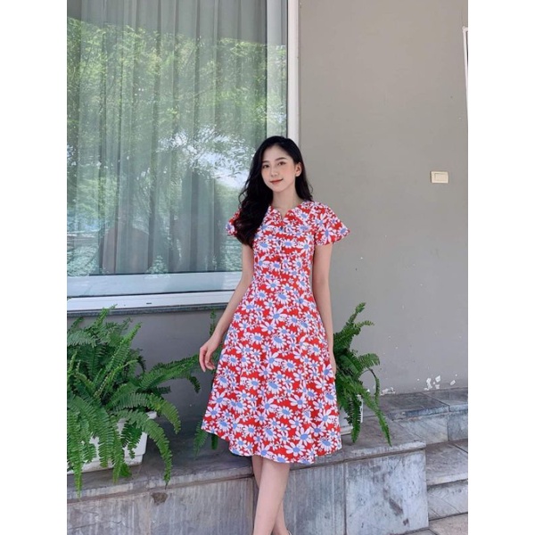 váy hoa có cổ lẻ sz