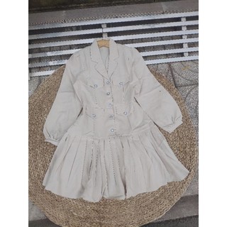 đầm vest xếp ly