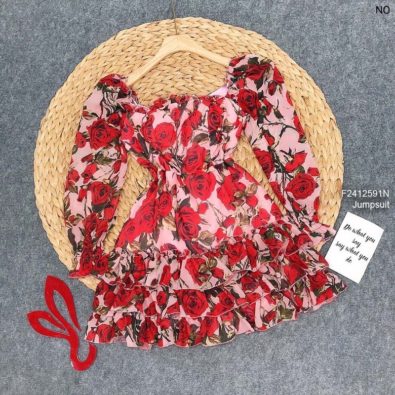 Jumpsuil hoa tầng tay dài