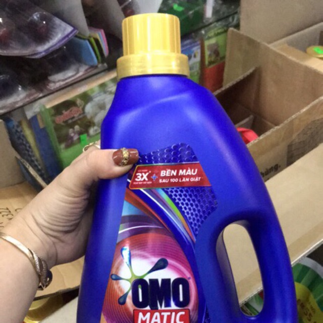 Nước giặt OMO Matic máy giặt cửa trước bền màu