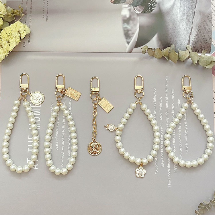 Móc khóa phối hạt ngọc trai nhân tạo dễ thương xinh xắn