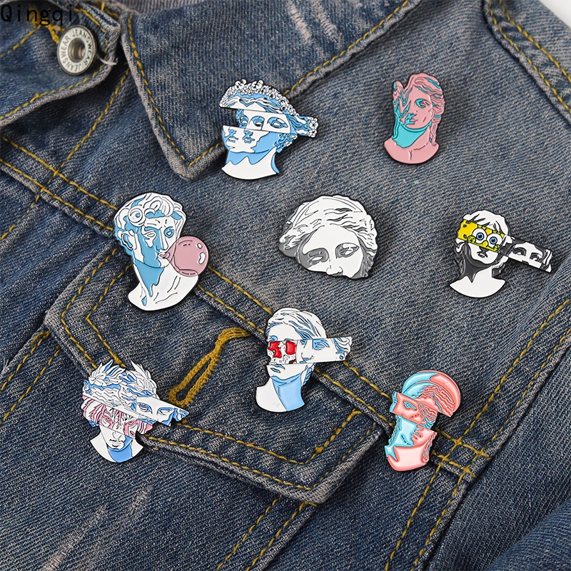 Ghim cài áo Miss Zoe hình nhân vật hoạt hình vui nhộn 8 phong cách