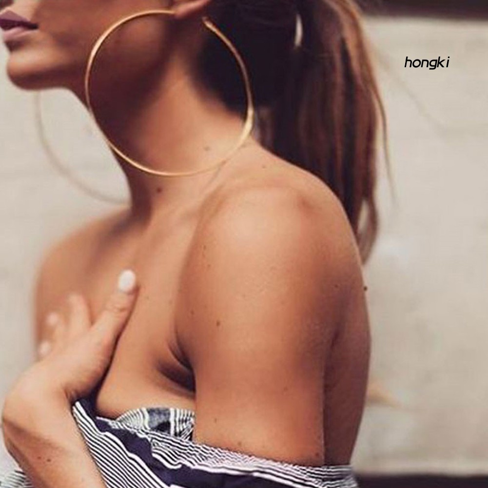 Hoa tai dạng vòng thời trang dành cho nữ