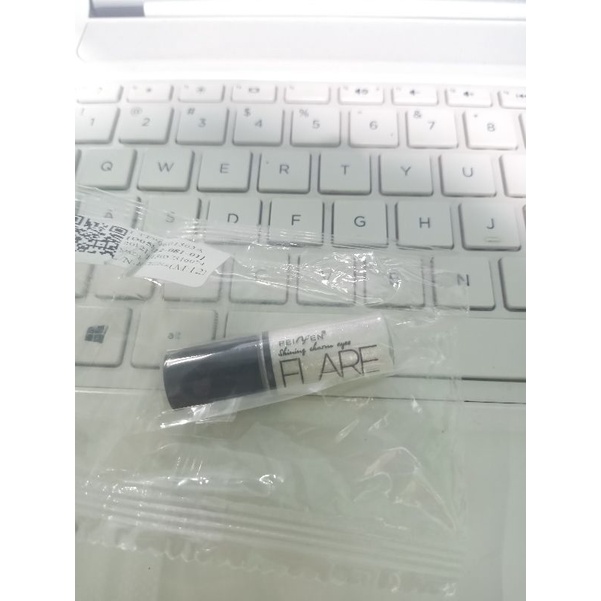 nhũ mắt dạng gel ánh kim lấp lánh kháng nước