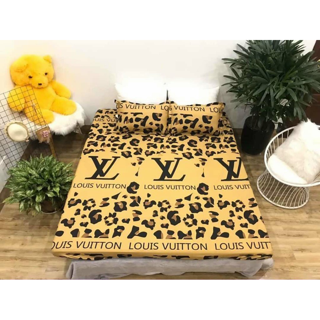 Ga Trải Giường Bọc Đệm M6/M8, Drap Bo Chun Poly Cotton Mẫu Dâu Tây Hồng - Kèm 2 Áo Gối