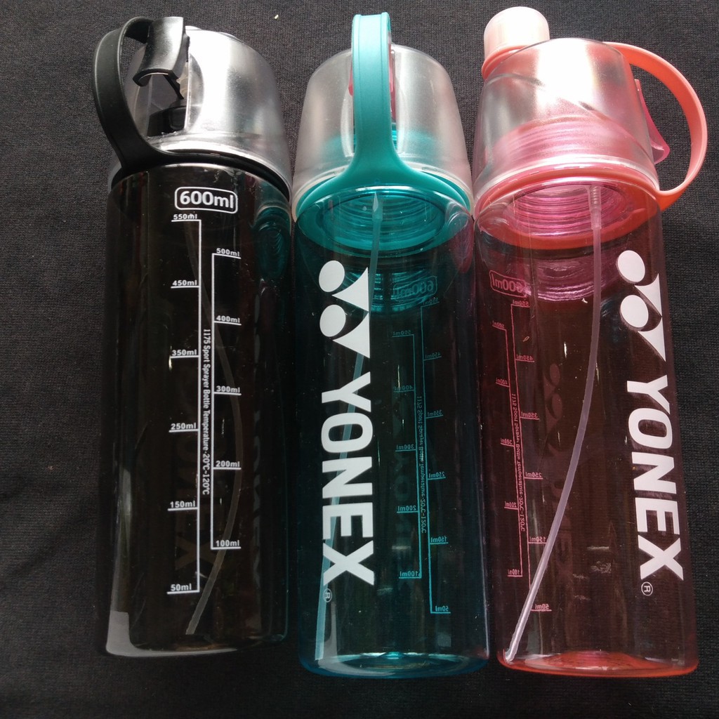 Bình nước Yonex phun sương Quà Tặng cực chất liệu nhựa BPA An toan cho sức khỏe