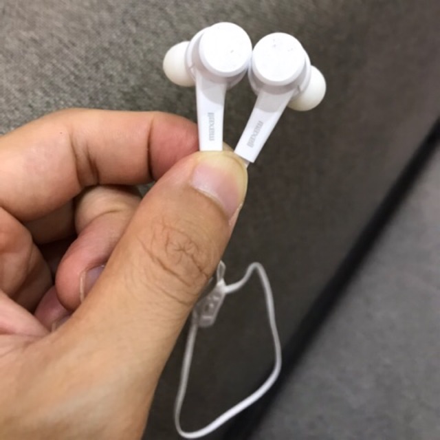 Tai nghe bluetooth Nhật Maxell MXH-BTC 300