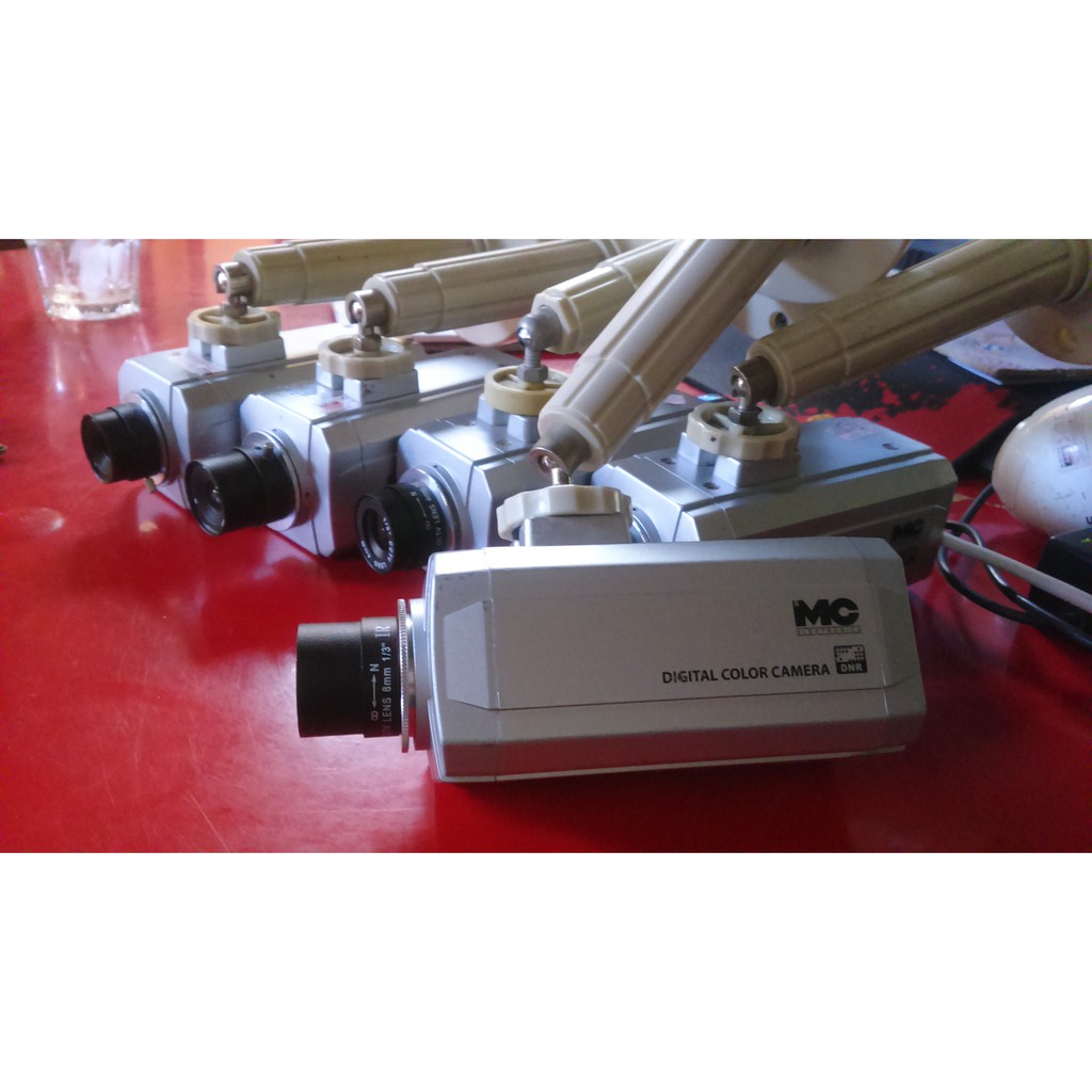 Camera giám sát MNC-512S đã qua sử dụng kèm chân đế