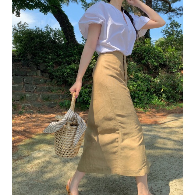 Set basic chân váy hàng nút + áo tay phồng Korea