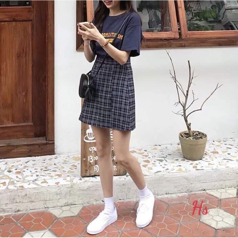Bộ áo thun NEO chân váy kẻ HS57