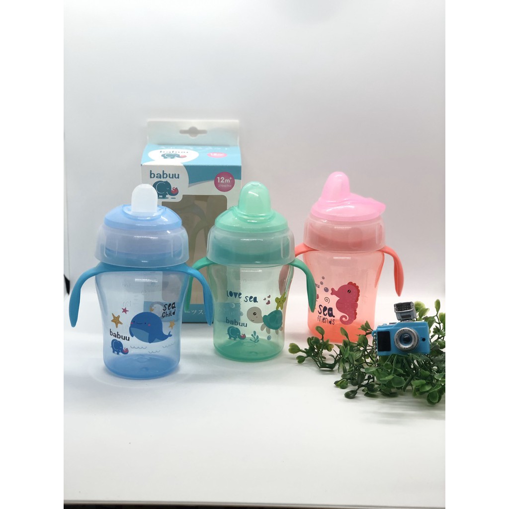 Bình tập uống đầu mềm có tay cầm Babu Baby 240ml (hình cá heo) 12+ Nhật Bản (17933)
