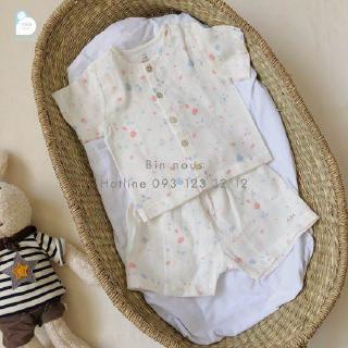 Bộ cài thẳng cộc xô Nous trắng dâu tây