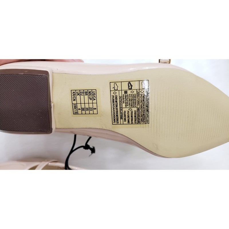 Giầy đế bằng hiệu Forever 21