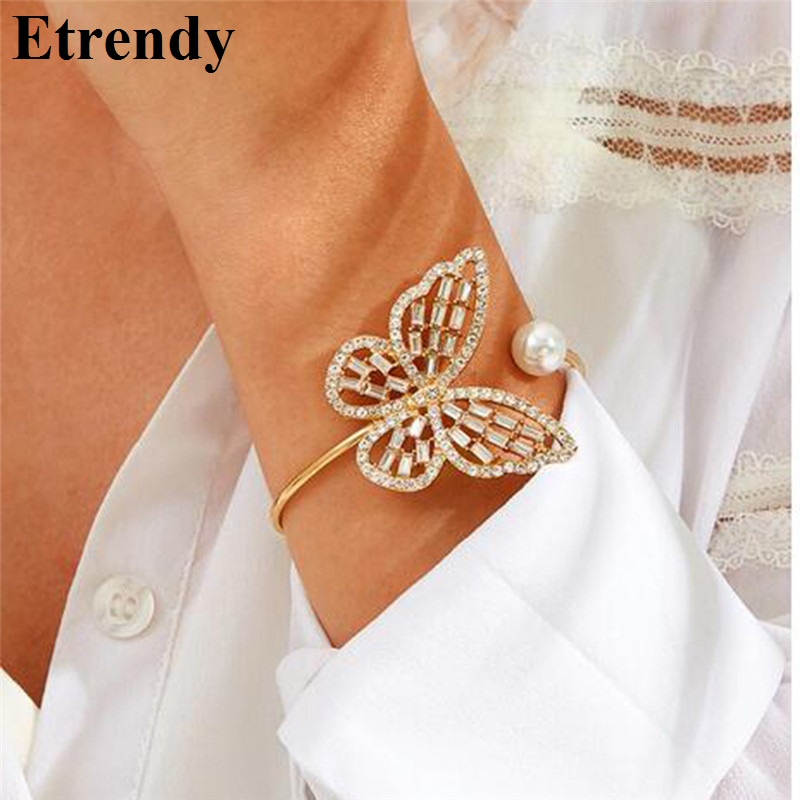 Vòng đeo tay ETRENDY hình bướm đính đá phong cách thời trang cho nữ
