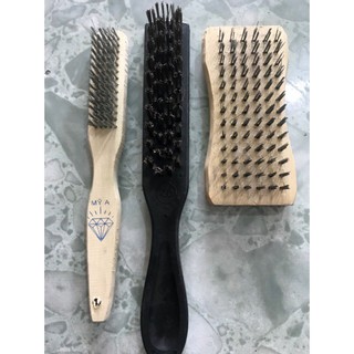 Bàn chải đánh gỉ sắt