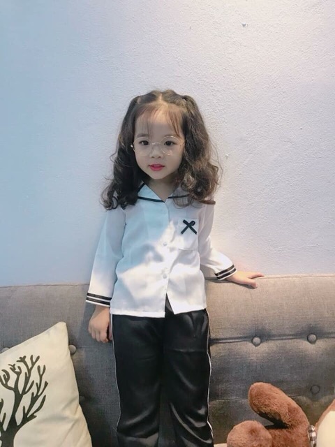 Bộ pijama lụa tay dài cho bé gái