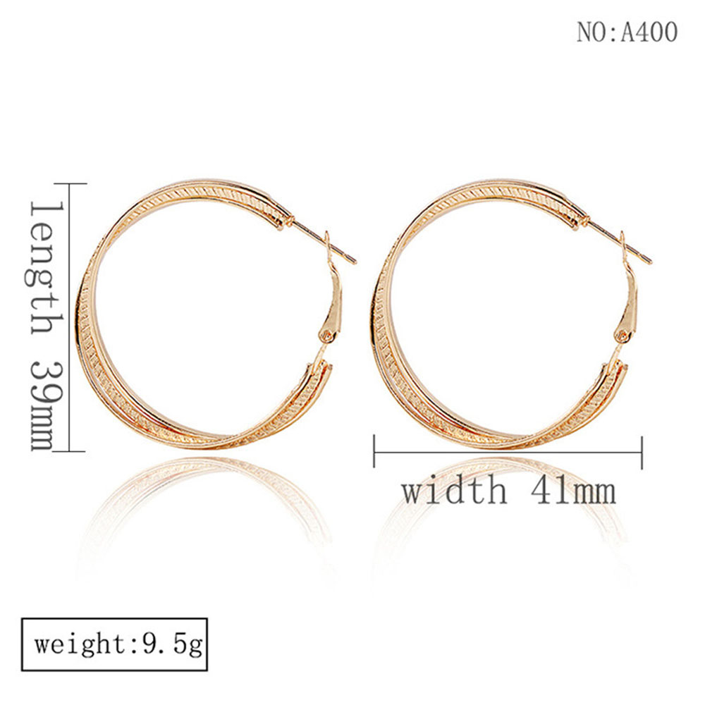 Khuyên Tai Nữ Trang Tạo Hình Độc Đáo