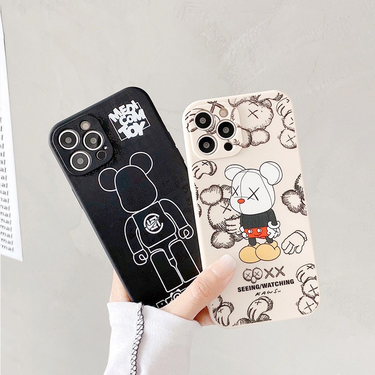 Ốp Lưng Iphone Cạnh Vuông, Bảo Vệ Camera In Hình Gấu Kaws ip 7Plus,8Plus,x,xs,xsmax,11,11promax,12,12promax,13,13promax