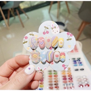 Nailbox móng úp thiết kế mẫu mới + keo dũa