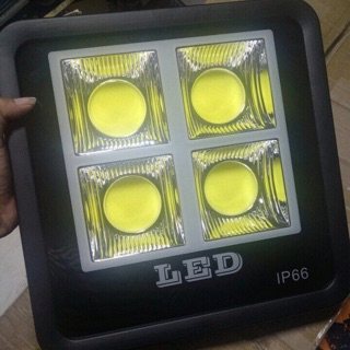 Pha led 200w đủ công suất