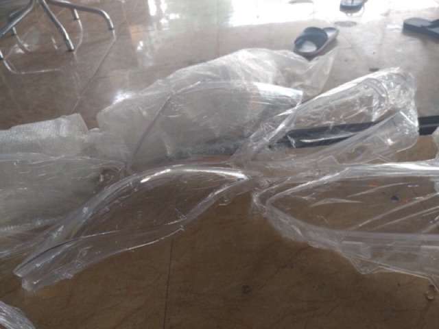 Mặt đèn pha vios , mazda 3, forte , altis , camry...