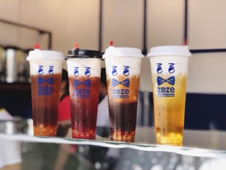 100 Bộ Ly nhựa PP + nắp tim (370ml)