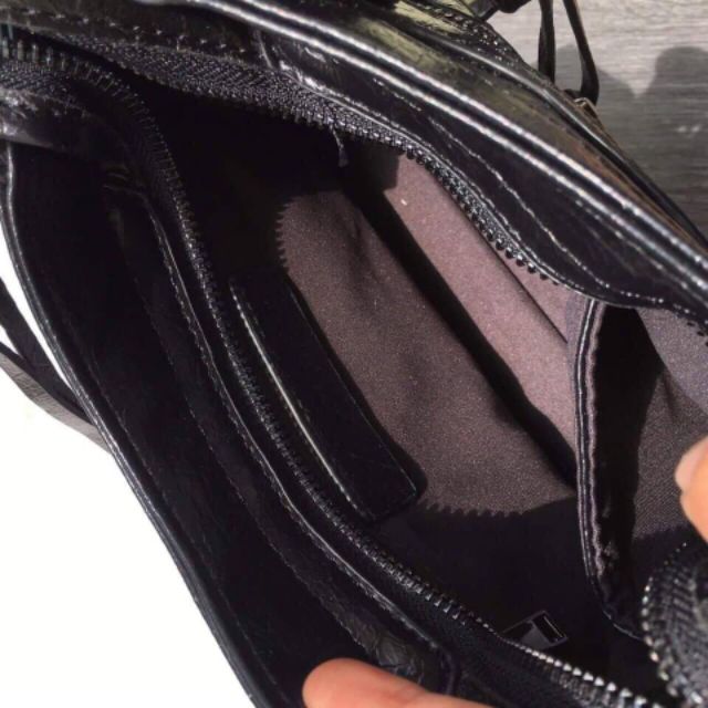 Balen đeo chất châts