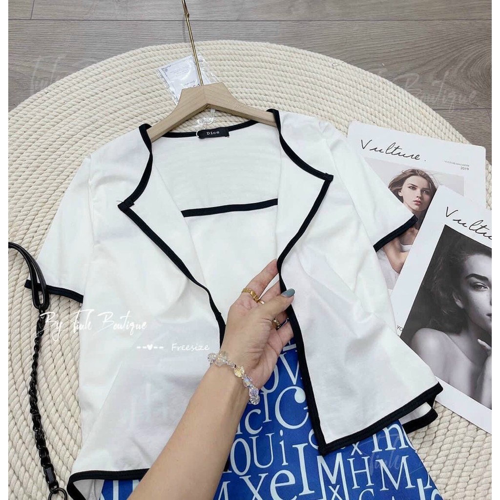 Set Bộ Áo Phối Viền Và Chân Váy Kèm Áo Trong Rose Fashion