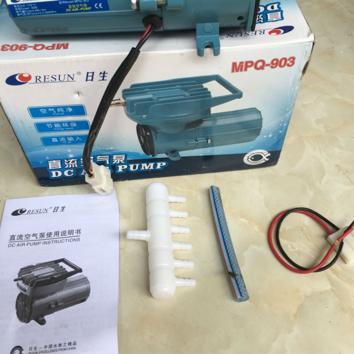 Máy Sủi khí bể cá (thổi khí oxy RESUN) xài bình ắc quy 12v (Model: MPQ-903)