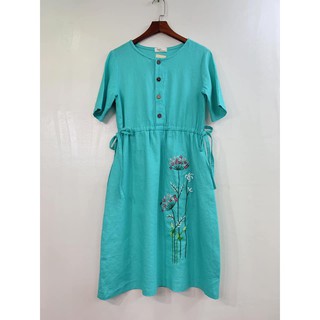 Đầm linen tưng thêu tay