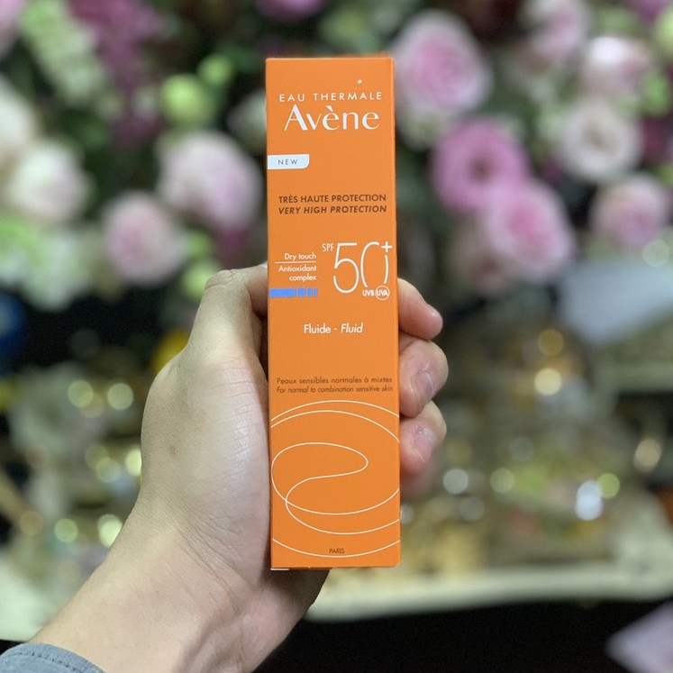 Kem Chống Nắng Avene Dry Touch Fluide SPF50+ da thường khô