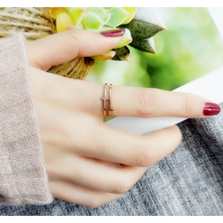 Nhẫn titan cao cấp kiểu thánh giá thời trang Hàn Quốc siêu đẹp, bền màu, hợp thời trang - Tặng hộp đựng xinh xắn