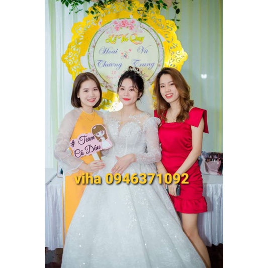 Hashtag cưới, bảng cầm tay chụp hình cưới