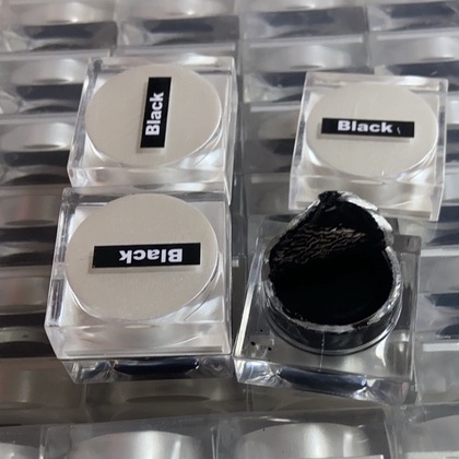 Sáp tập khắc phun xăm bám màu trên da giả-2 màu đen và nâu đen-5g