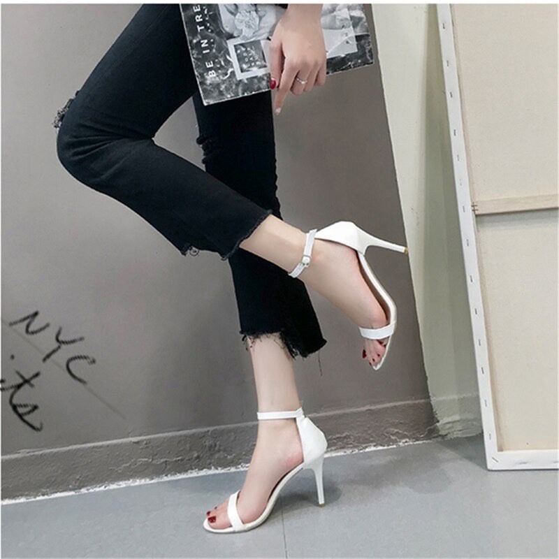 Sandal cao gót Lucky gót nhọn siêu hot cao 9p - v96