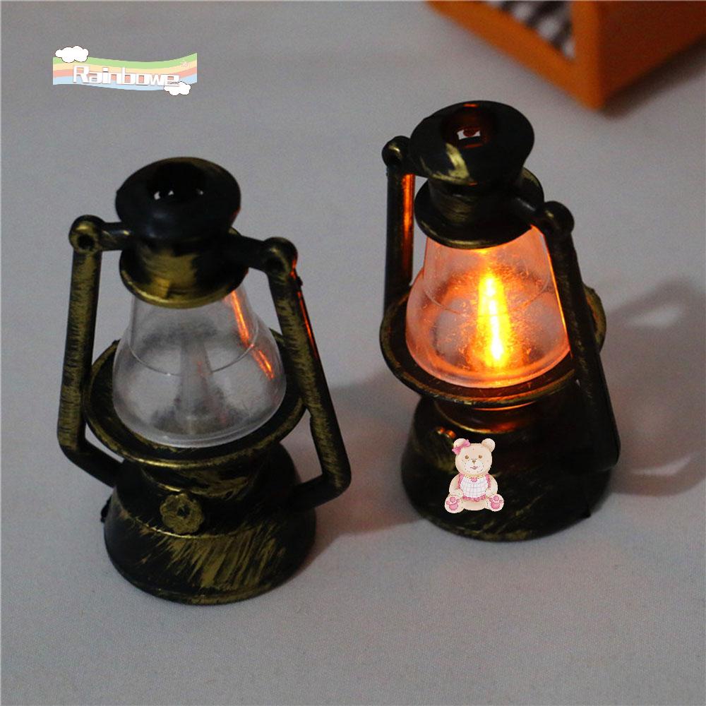 Đèn dầu mini nhiều kiểu dáng tùy chọn phong cách cổ điển tỉ lệ 1:12 dành cho trang trí nhà búp bê