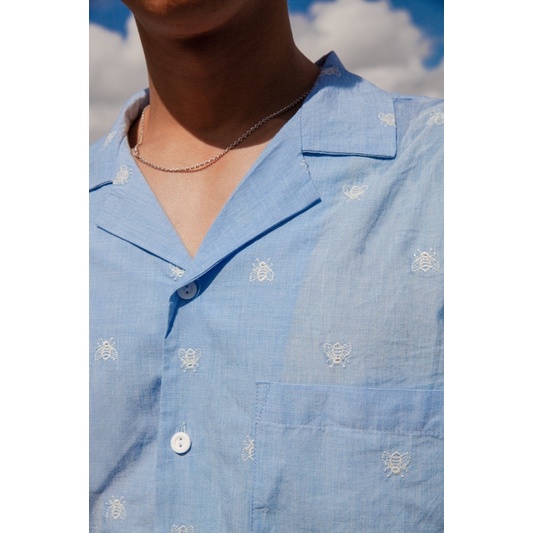 BEE EMBROIDERED SHIRT