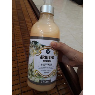 Combo 2 chai dầu gội đầu Clear và Sữa tắm Arrive Hàn Quốc