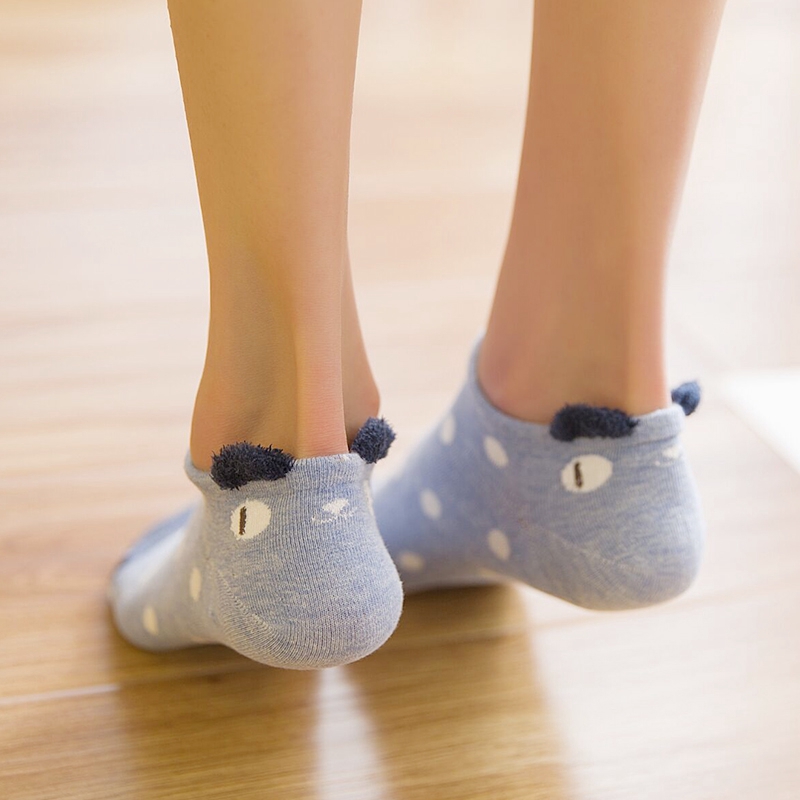 Đôi vớ cotton họa tiết hoạt hình 3D mềm mại dễ thương cho nữ