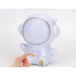 Đèn LED để bàn hình phi hành gia