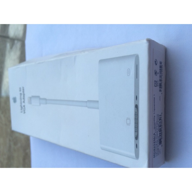 Cáp chuyển đổi Apple Lightning to VGA (MD825AM/A)